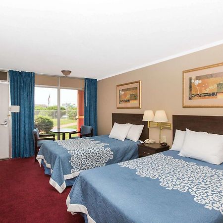 Americas Best Value Inn St. Joseph At I-29 Esterno foto
