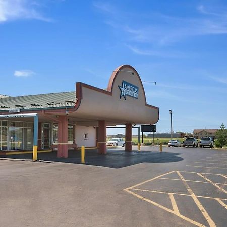 Americas Best Value Inn St. Joseph At I-29 Esterno foto