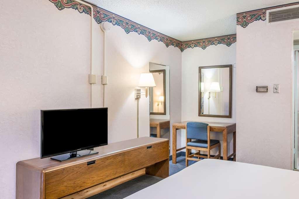 Americas Best Value Inn St. Joseph At I-29 Camera foto