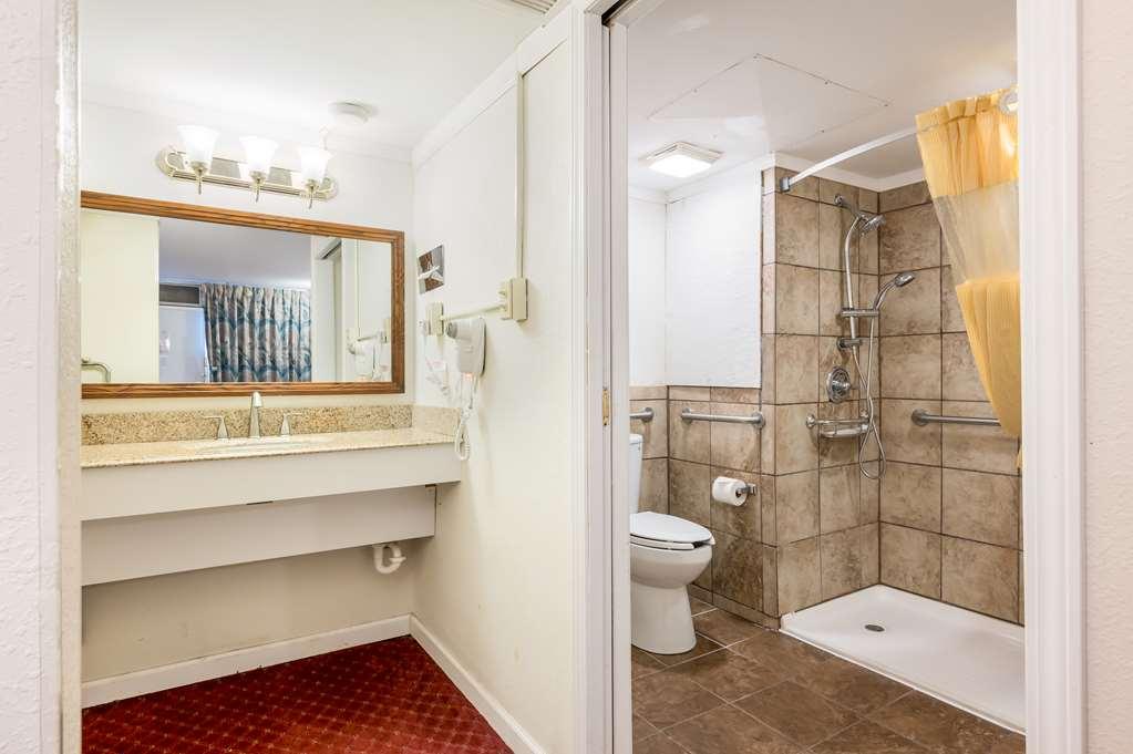 Americas Best Value Inn St. Joseph At I-29 Esterno foto