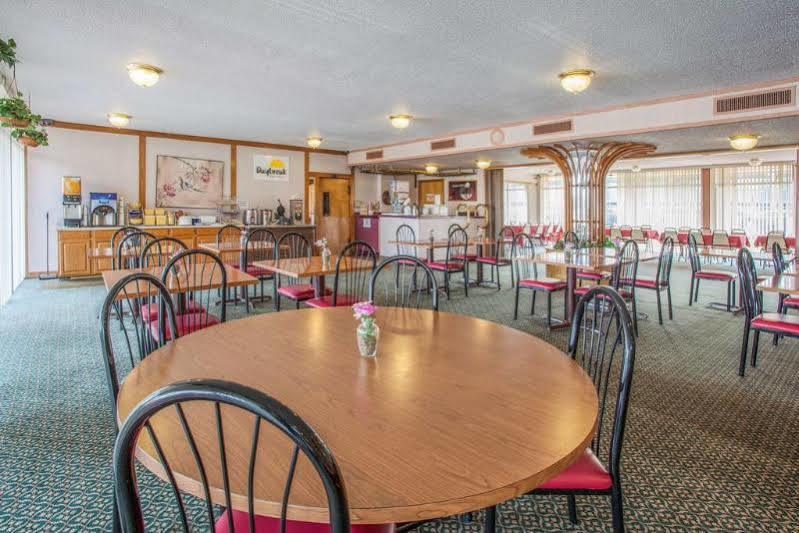 Americas Best Value Inn St. Joseph At I-29 Esterno foto