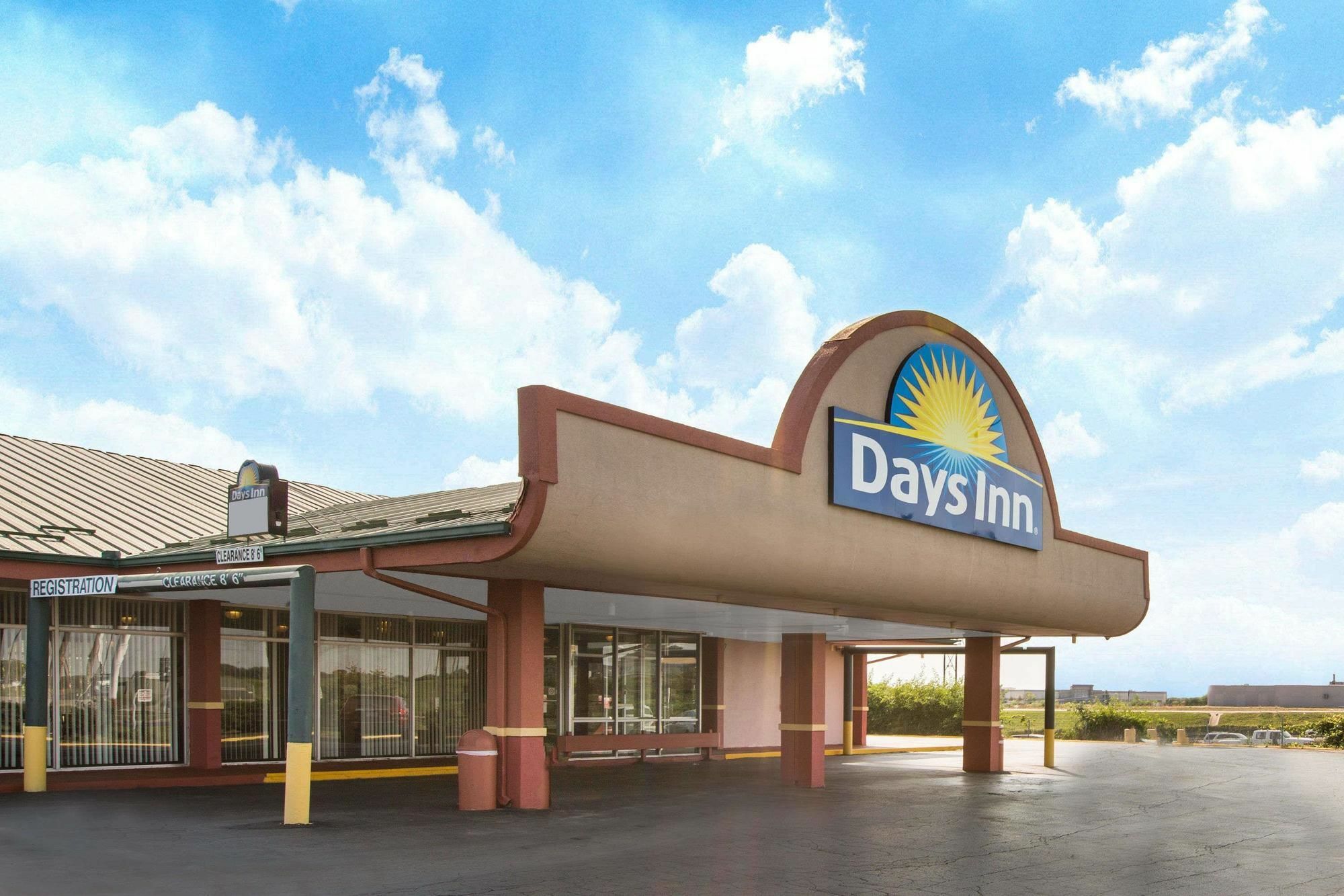 Americas Best Value Inn St. Joseph At I-29 Esterno foto